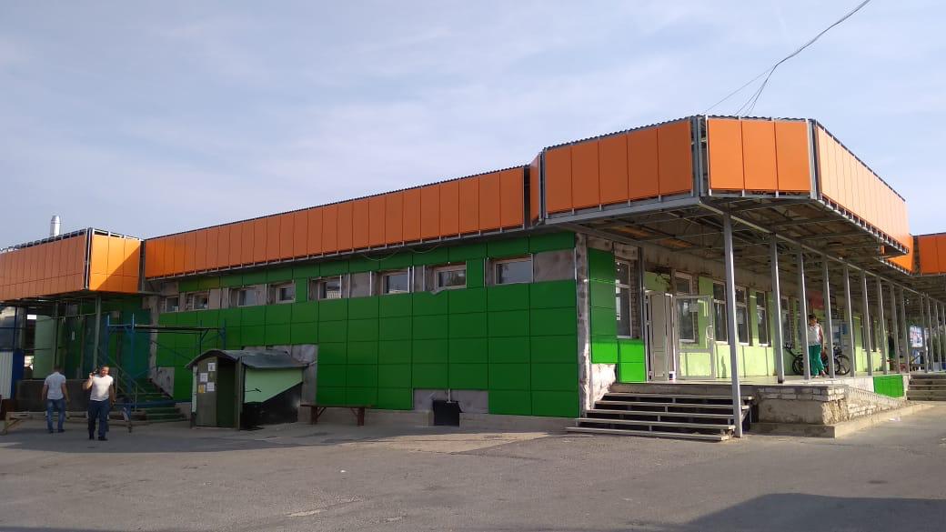 Навесной вентилируемый фасад (НВФ) из металлокассет и оцинкованной подсистемы